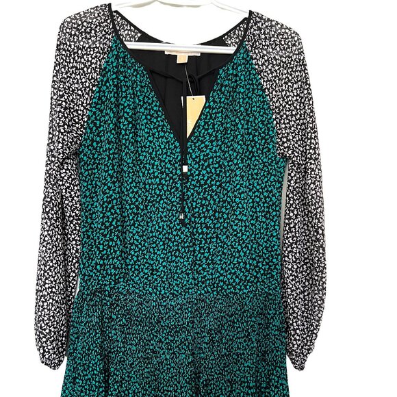 MK  size Small brand new  printed long sleeves mini dress - Picture 1 of 9
